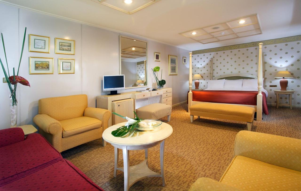 Moevenpick Prince Abbas Lake Nasser Cruise, Every Monday Four Nights From Aswan, Every Friday Three Nights From Abu-Simbel - Including Excursions And Sightseeing ภายนอก รูปภาพ